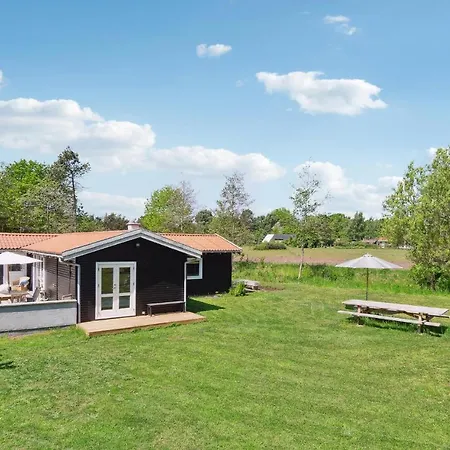 Casa vacanze Beautiful In With Kitchen Vejby